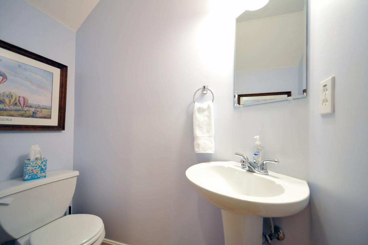 Restaurant Row Townhouse 2 King Bedrooms Louisville Esterno foto