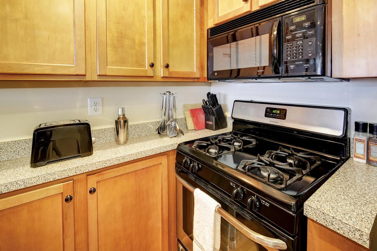 Restaurant Row Townhouse 2 King Bedrooms Louisville Esterno foto
